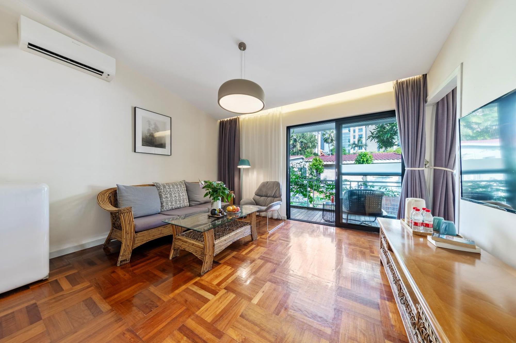 Shenzhen No'6 Garden Villa --French Window With Garden View,Close To Sea World &Shekou Ferry Port &K11 Ecoast &Subway Nearby ,Offer Western Food And Coffee &English Speaking With Tour Services Extérieur photo
