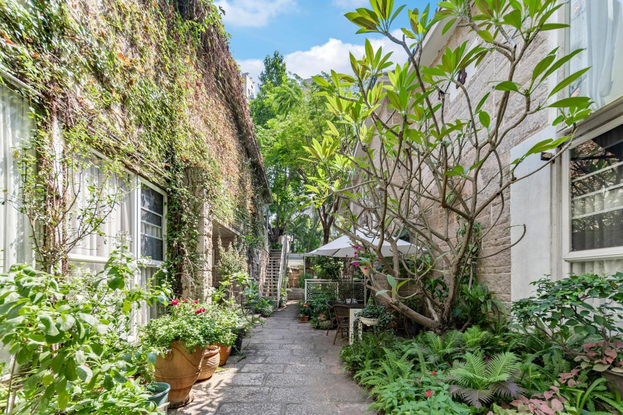 Shenzhen No'6 Garden Villa --French Window With Garden View,Close To Sea World &Shekou Ferry Port &K11 Ecoast &Subway Nearby ,Offer Western Food And Coffee &English Speaking With Tour Services Extérieur photo