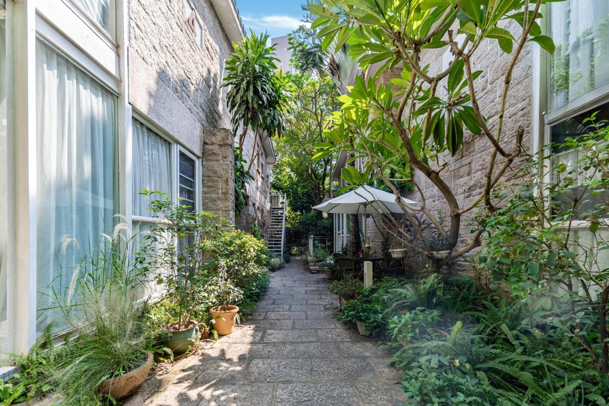 Shenzhen No'6 Garden Villa --French Window With Garden View,Close To Sea World &Shekou Ferry Port &K11 Ecoast &Subway Nearby ,Offer Western Food And Coffee &English Speaking With Tour Services Extérieur photo